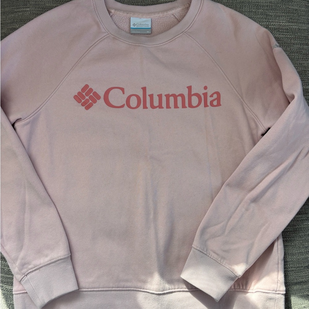Columbia Blush Pink Sweatshirt